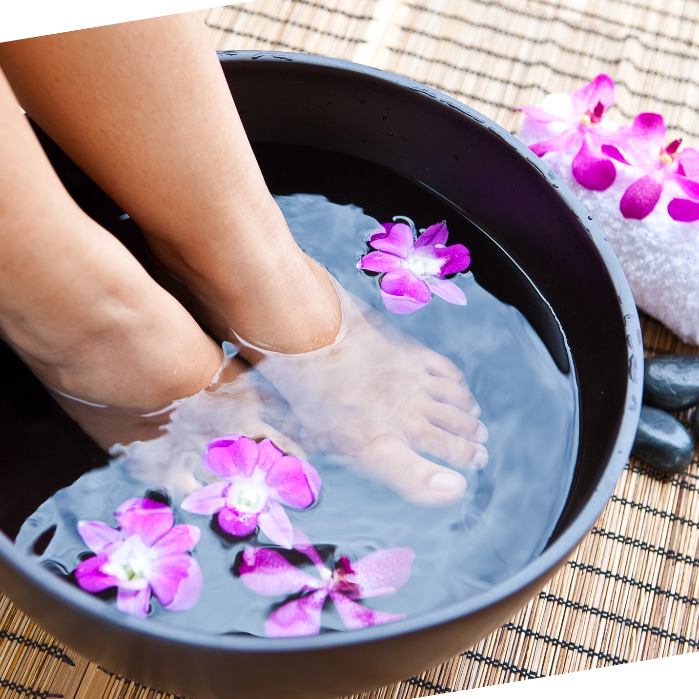 Live life Tricks - How To Pedicure At Home